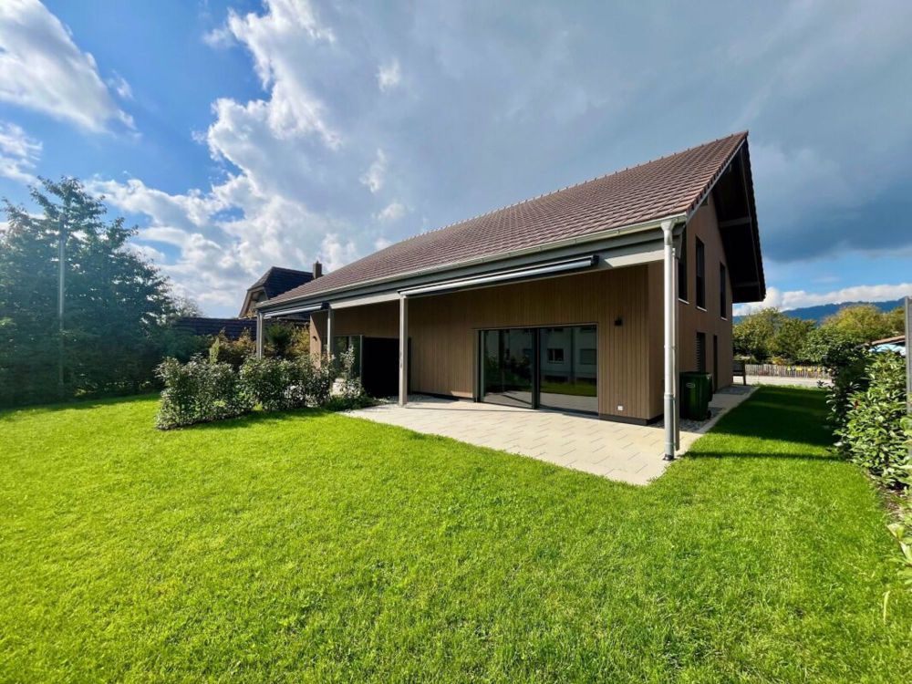 Exklusive 5,5-Zimmer-Doppel-Einfamilienhäuser in Schwadernau BE - Bild 1