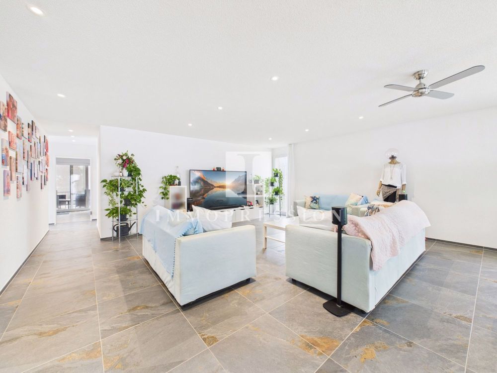 Design trifft Aussicht: Sonnenverwöhntes Wohnen auf höchstem Niveau! - Bild 1