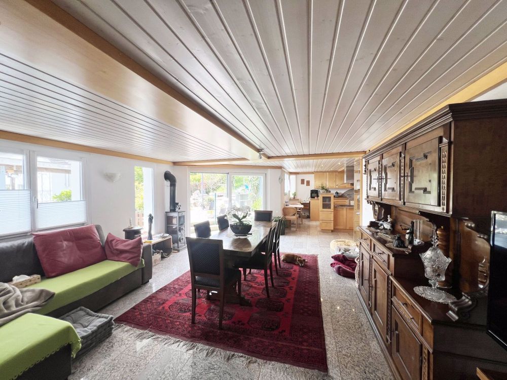 Liebhaberobjekt mit Einliegerwohnung - auch als Mehrgenerationenhaus ideal - Bild 2
