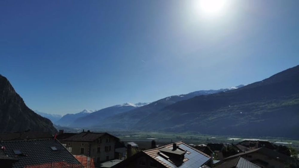 Magnifique appartement de 2,5 pièces avec vue panoramique à Chamoson - Bild 7