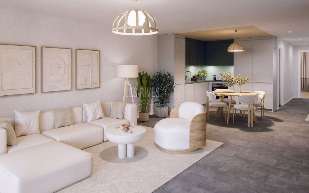 Durchgangswohnung mit Südbalkon und viel Licht - Bild 2