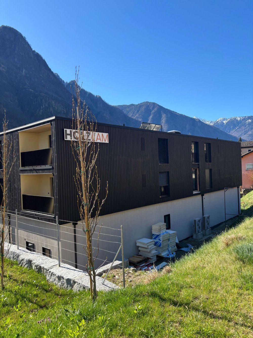 Residenza LEAA, appartamenti a reddito a Cama GR - Bild 5