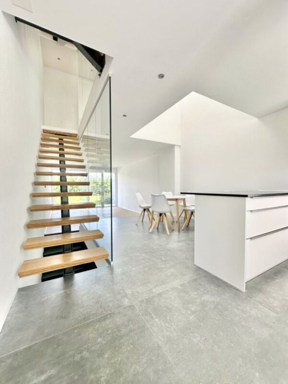 TRAUMHAFTES & MODERNES LOFTHAUS - Bild 8