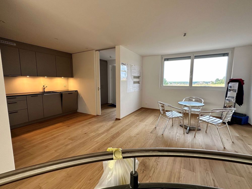 Tag der offenen Türe! Besuchen Sie das Musterhaus! - Blick zur Küche und Essen