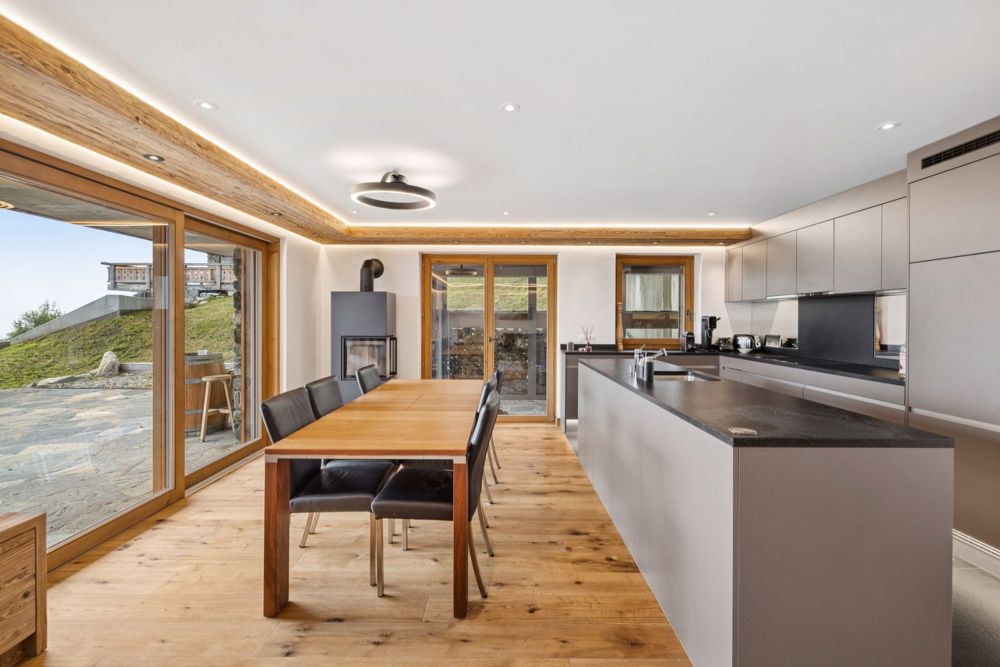 5.5 pièces - Bien-être thermal et ski aux pieds des 4 Vallées - Cuisine / Küche / Kitchen