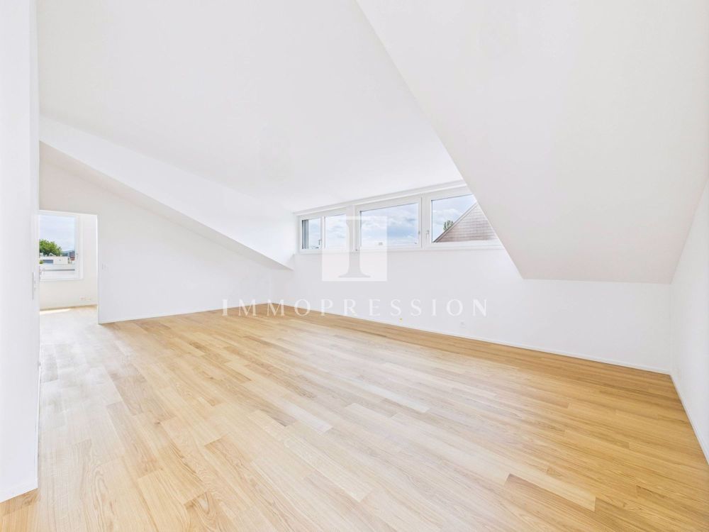 Ausblick in die Wolken: Sonnenverwöhnter Wohntraum mit Terrasse und Weitblick! - Bild 3