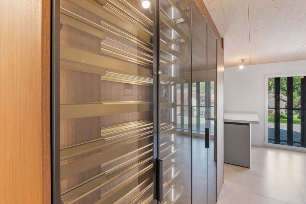 Eleganz von einst und moderner Komfort für diese 3,5 Zimmer in einem denkmalgeschützten Gebäude - Bild 9