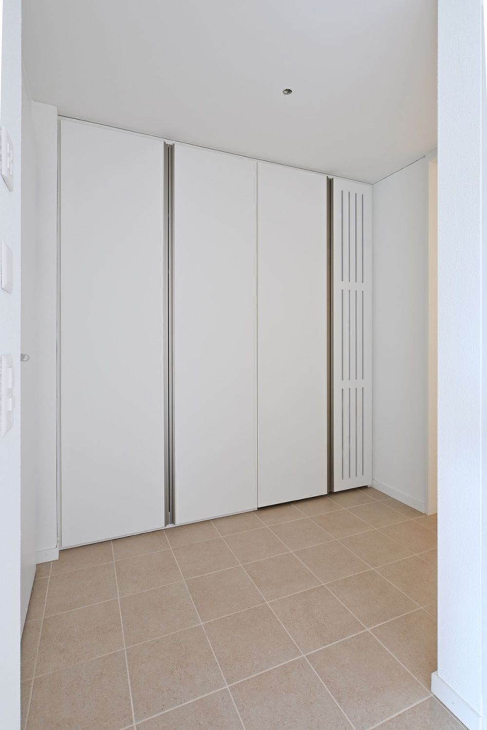 Moderne 3.5-Zimmerwohnung in Dällikon - 4230.01.106.K2-HD.jpg