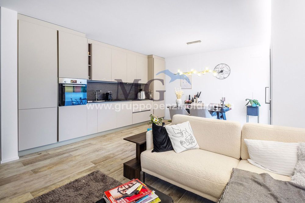 Geräumige 2,5-Zimmer-Wohnung in Neubau mit offener Aussicht - Bild 3