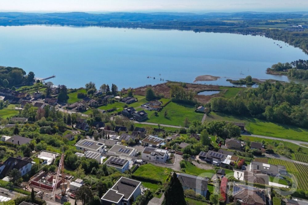 Villa d'architecte avec vue panoramique sur le lac et les montagnes - Bild 3