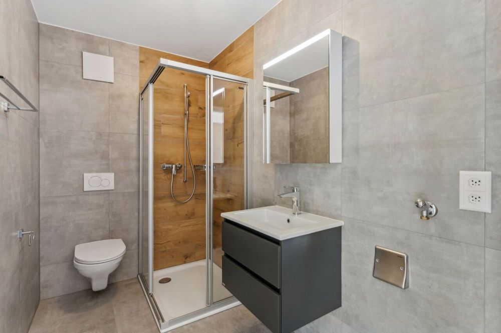 La Chenalleta St-Aubin (FR) - Salle de douche - 2.5 pièces