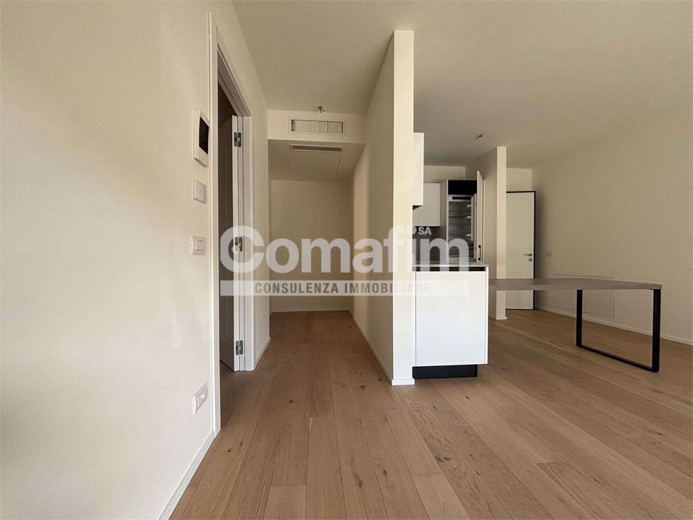Chiasso : 2.5 locali al PT con terrazzo e giardino - Bild 1