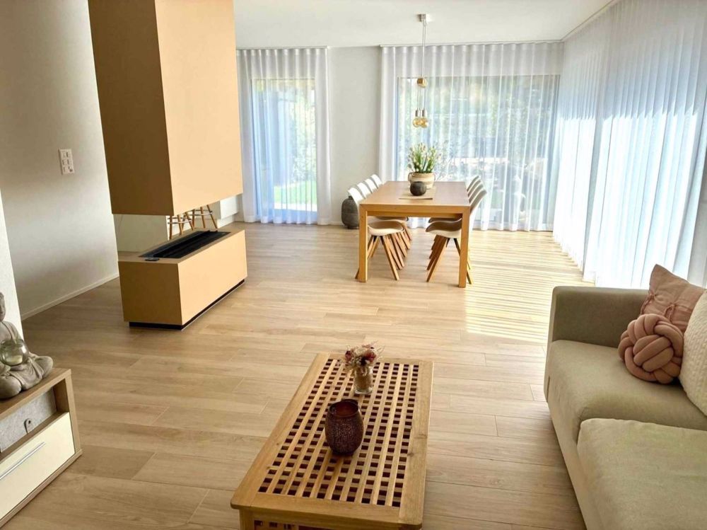 Moderne Villa mit schönen Ausführungen 3 Schlafzimmer und ein schöner Garten - Bild 3