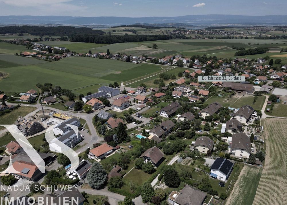 Neubau-Erdgeschosswohnung mit Garten - 130 m² Wohnkomfort - Bild 1