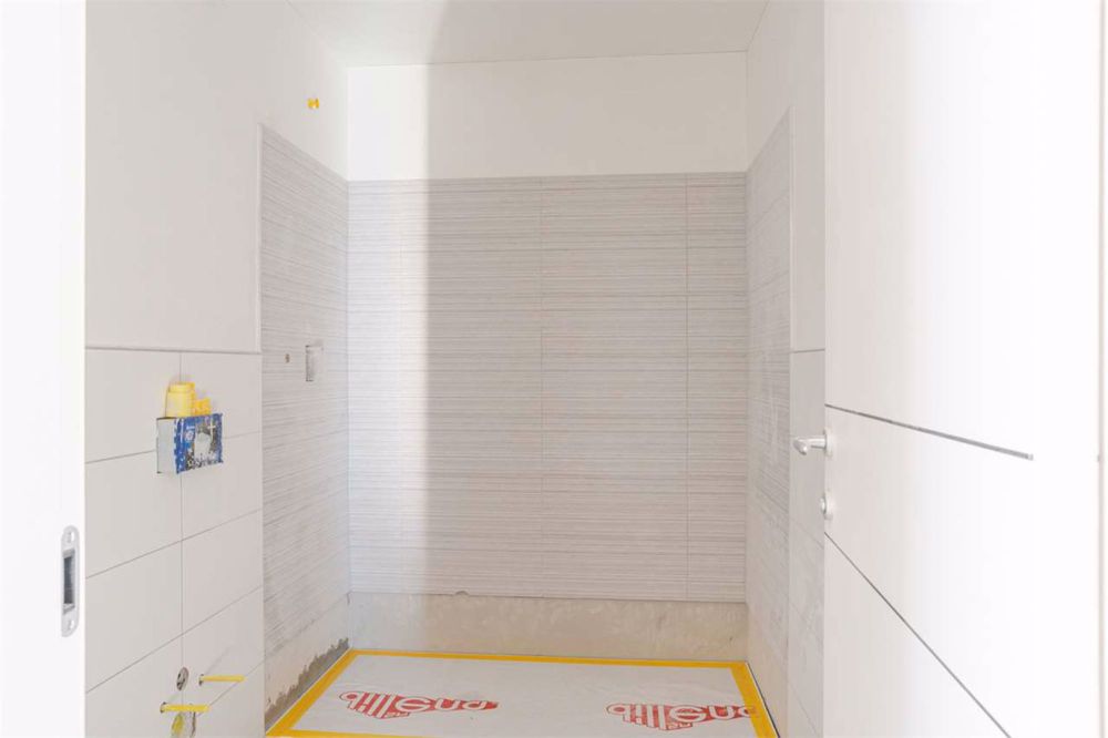 Neue 2.5-Zimmer-Wohnung im letzten Stock - Bild 13