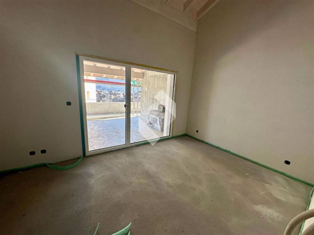 Attika, großes Volumen - Bild 1