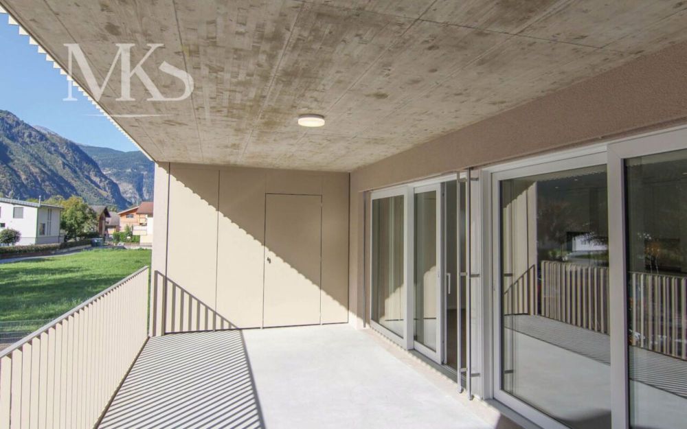 Grosszügige neue Wohnung im ruhigen Brigerbad - Grosszügiger Balkon