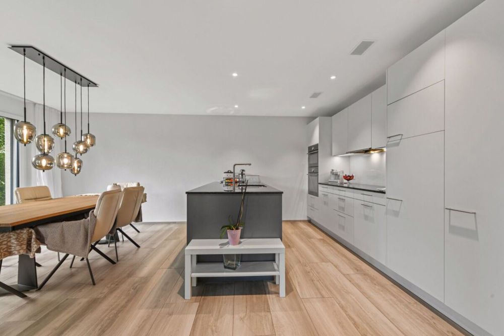 Exklusive Gartenwohnung mit Terrasse und idyllischem Garten in zentraler Lage - Bild 2