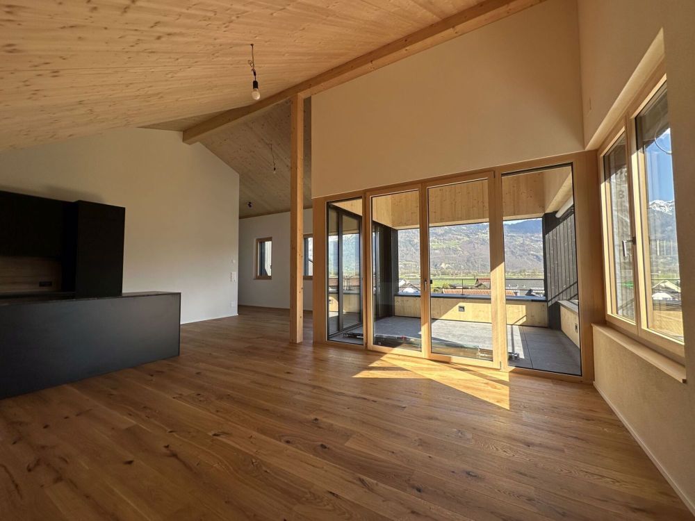 traumhafte 4 ½-Zimmer-Dachwohnung mit Weitsicht - RESERVIERT - Bild 2