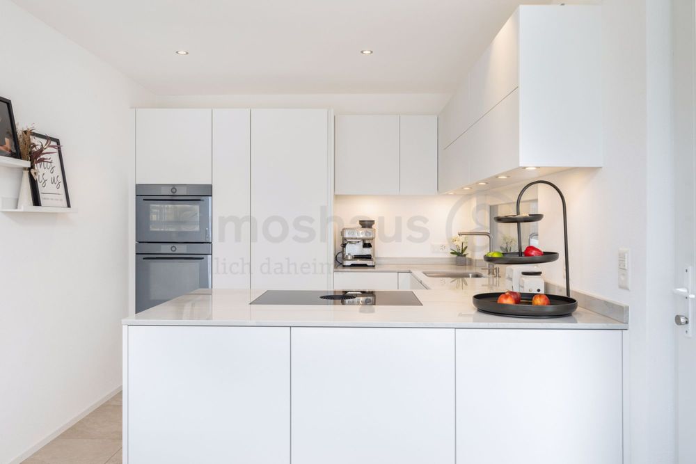 Neubau: 6.5-Zi.-Haus mit Attika, Garten & Top-Lage bei Rheinfall - Bild 1