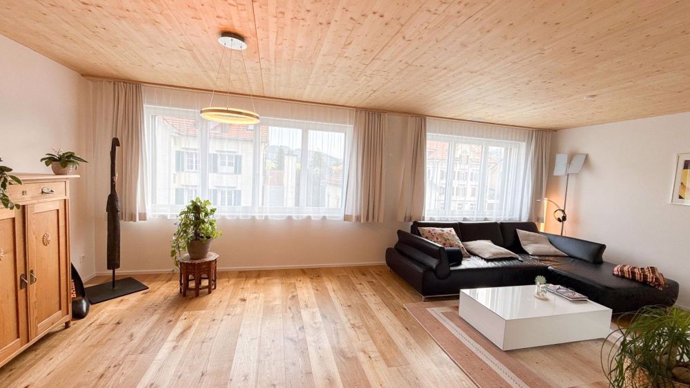 Attraktives 6 1/2 Zi. Reihenhaus mit Charme an Top Lage - Bild 6