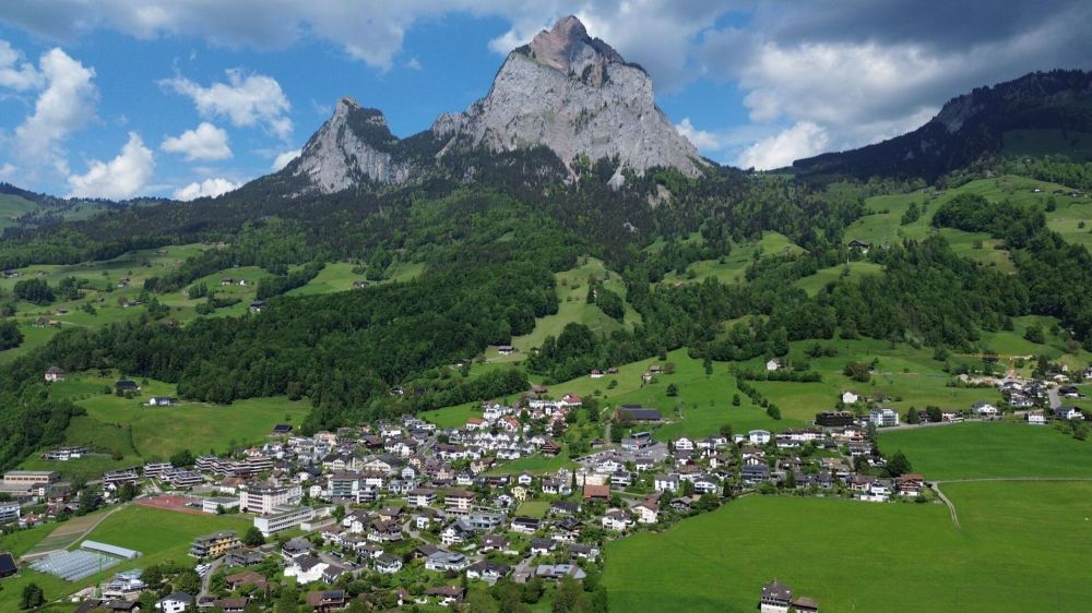 Wohn(t)raum in Rickenbach bei Schwyz - Bild 2