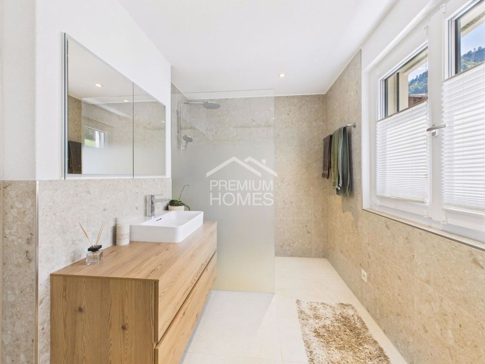 Neuwertiger Wohn(r)traum mit Seeluft und Gipfelblick - Bild 9