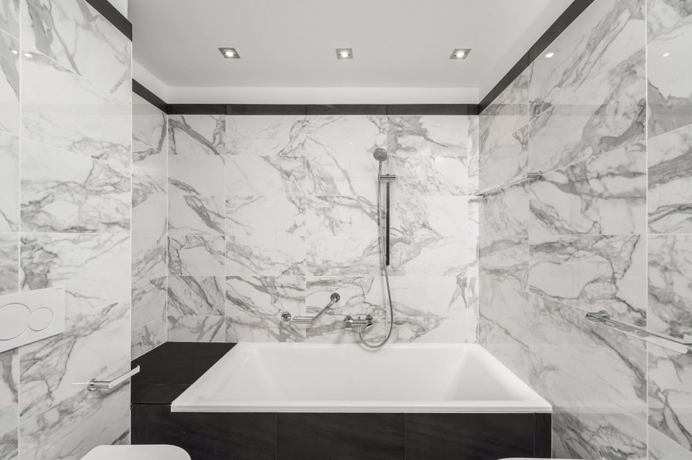 HELLE UND MODERNE WOHNUNG IM HERZEN DER STADT - Bild 7