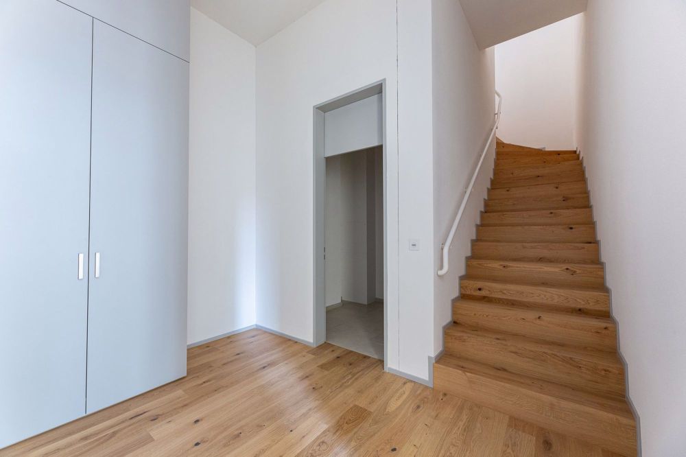 Neubau-Maisonettewohnung mit imposanter Raumhöhe! - Bild 3