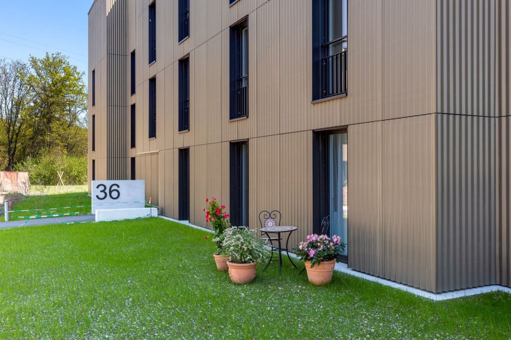Appartement neuf de 3,5 pièces avec grande terrasse et vue dégagée - Bild 8