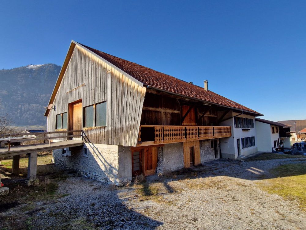 Die Seele des Alten, der Komfort des Neuen: 3½-Zimmer-Duplex-Wohnung - Bild 2