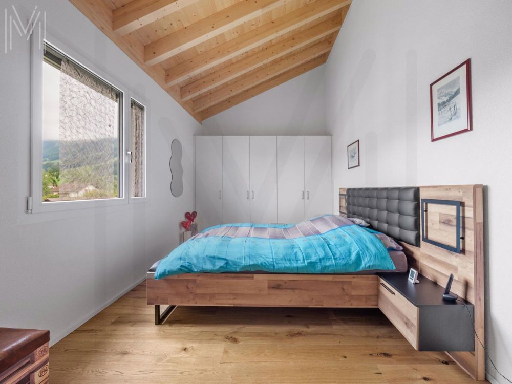 Appartement 5.5 pièces d'exception au dernier étage avec vue panoramique au coeur du village de Broc ! - Bild 8