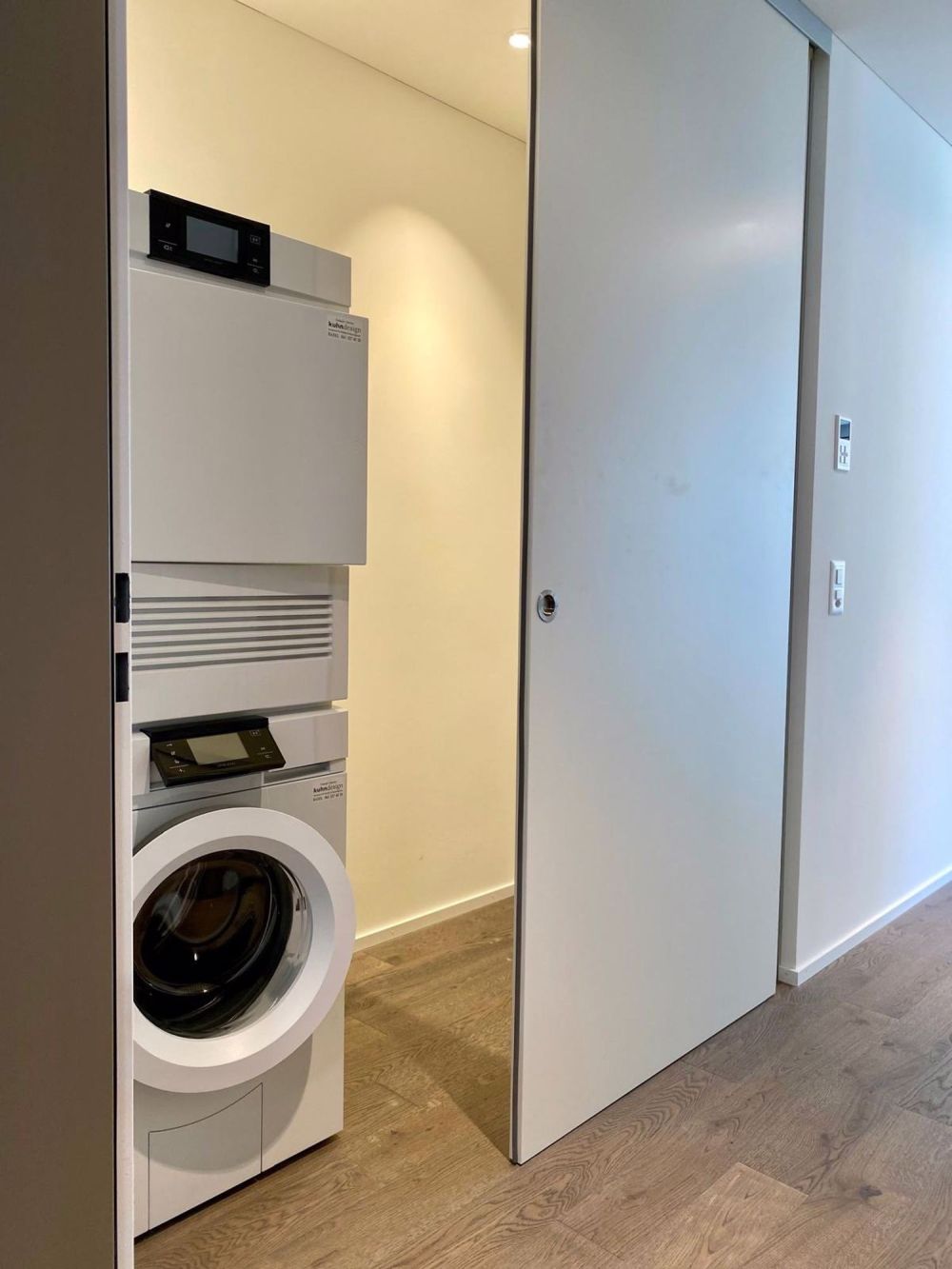 Hochmoderne 2.5-Zimmer (Neubau aus 2024) am Schafmattweg 106 in Binningen - Bild 10