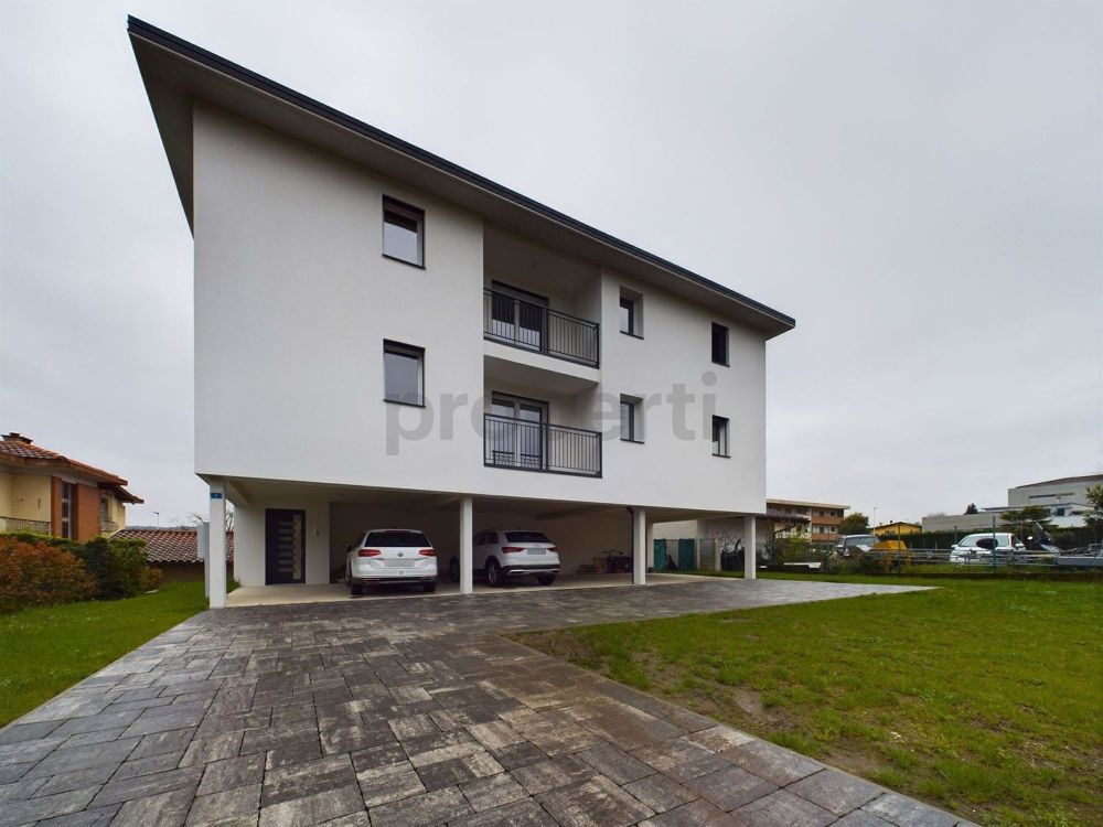 Appartamento di 4,5 locali con vista in edificio nuovo a Stabio / 4.5-Zimmer-Wohnung mit Aussicht in Neubau in Stabio - Image 1