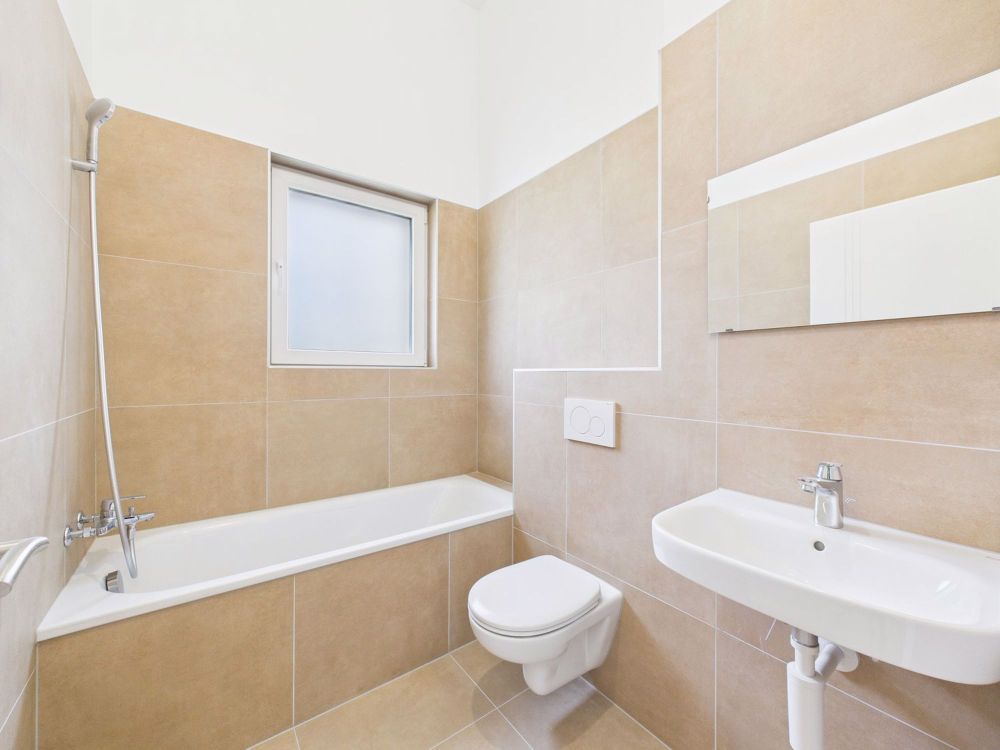 Triplex 4.5 pièces avec entrée privative et jardin – esprit villa à Vallorbe - Bild 6