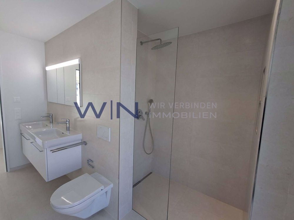 Apartment for sale in Glarus Nord, Switzerland - Bild 6