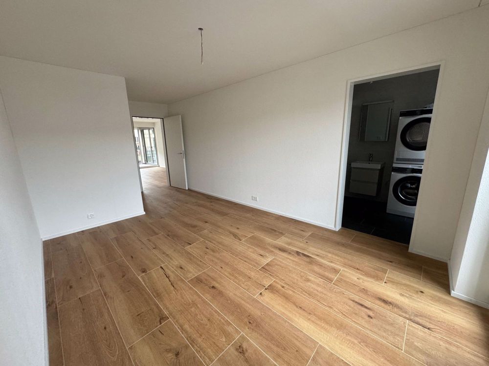 Grosszügige 3.5-Zimmerwohnung im Eigentumsstandard zu vermieten - Bild 8
