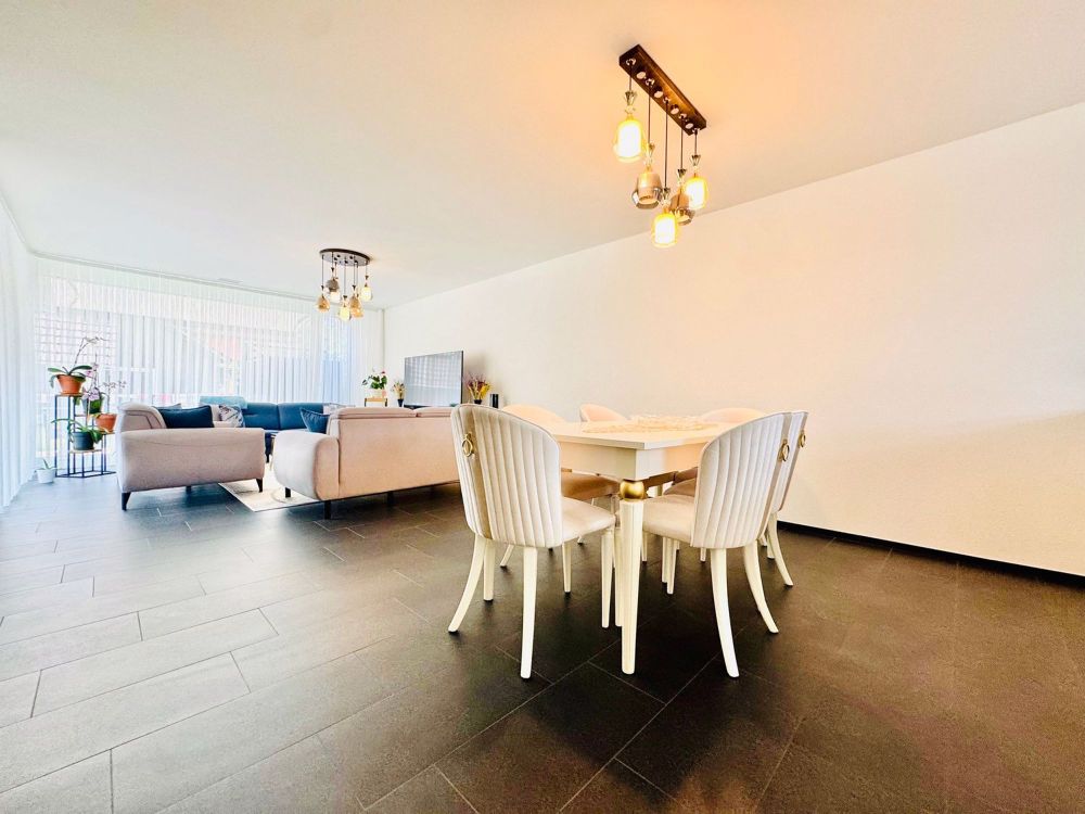 Modernes 5.5-Zimmer-Reiheneckhaus! - Bild 3