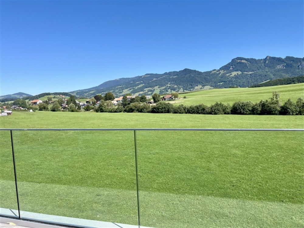 Außergewöhnliche Aussicht, in der Nähe der Autobahnauffahrt - Bild 5