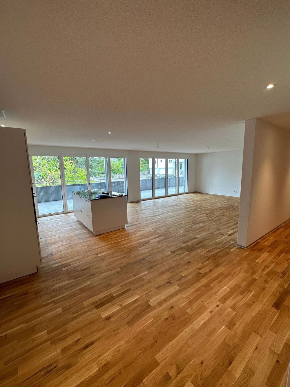 Moderne 4.5-Zimmer-Terrassenwohnung in Düdingen - Bild 4