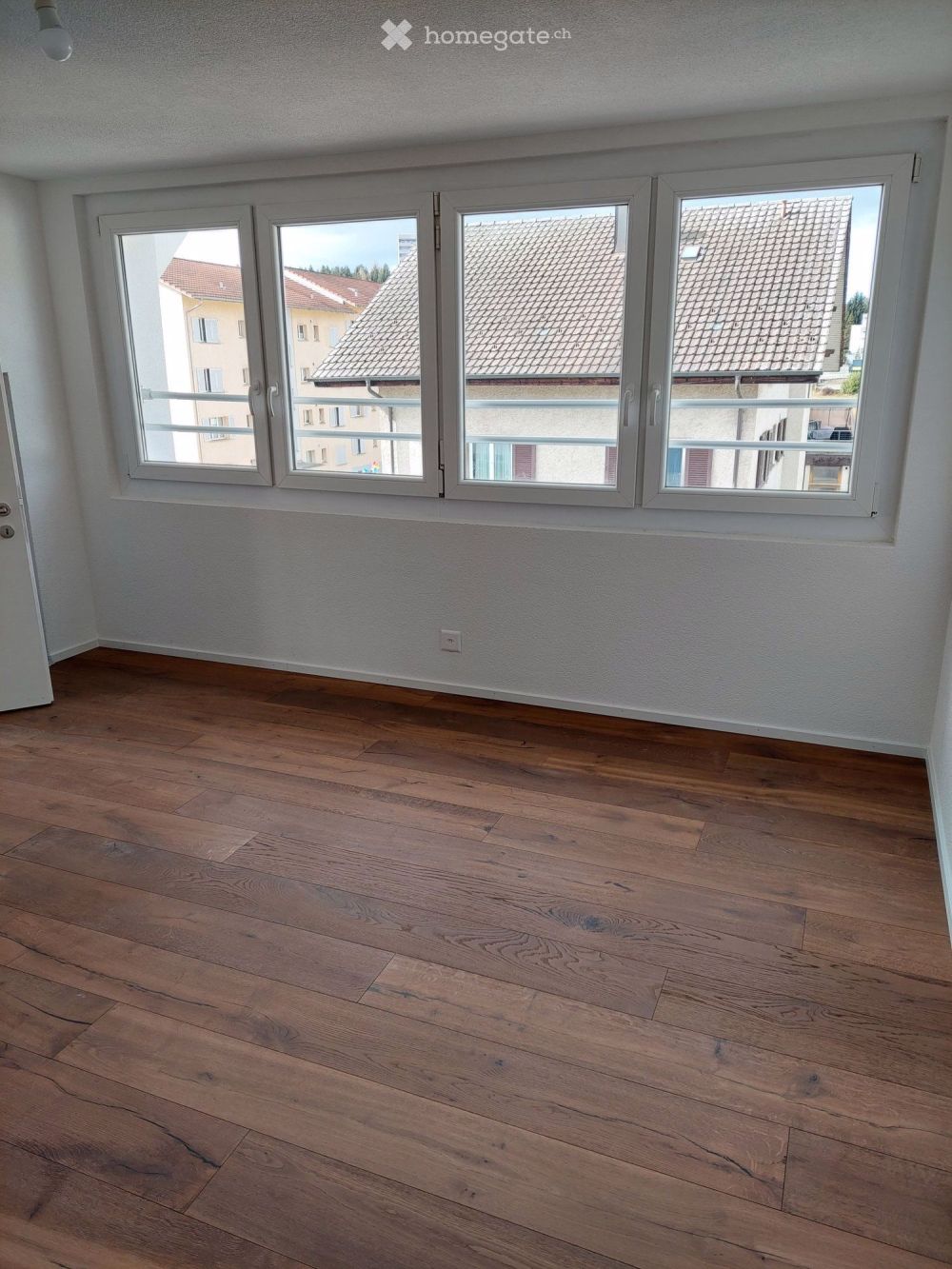 Sehr sonnige, härzige 2,5 ZiWohnung mit Charme im 3. OG - Bild 4