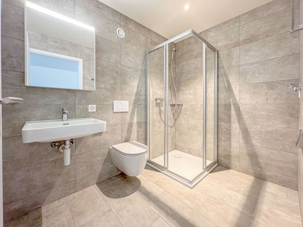 Appt PPE neuf de 3.5 pces avec balcon Campagne Pernod, lot B5 - Salle de douche du lot A8 (3.5 pces) - bâtiment A