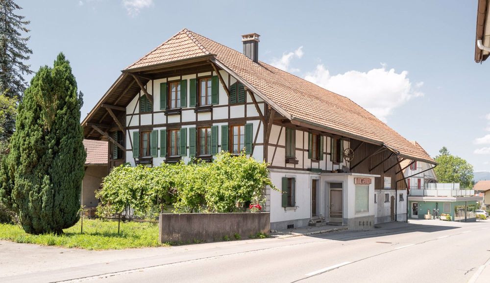 Dachwohnung 5,5-Zimmer mit Galerie - Überbauung "Alte Metzgerei", 3255 Rapperswil - Bild 2