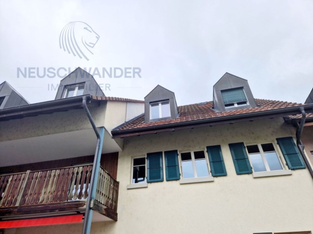 Proche de toutes les commodités et totalement rénové - Bild 2