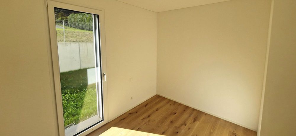 Wunderschöne neue 3,5-Zimmer-Wohnung mit hohem Standard und privatem Garten. - Bild 9