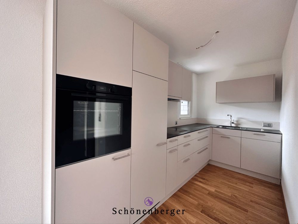 Moderne und vor kurzem sanierte 3.5 Zi.-Whg., 2. OG mit Balkon (8qm) - Bild 2