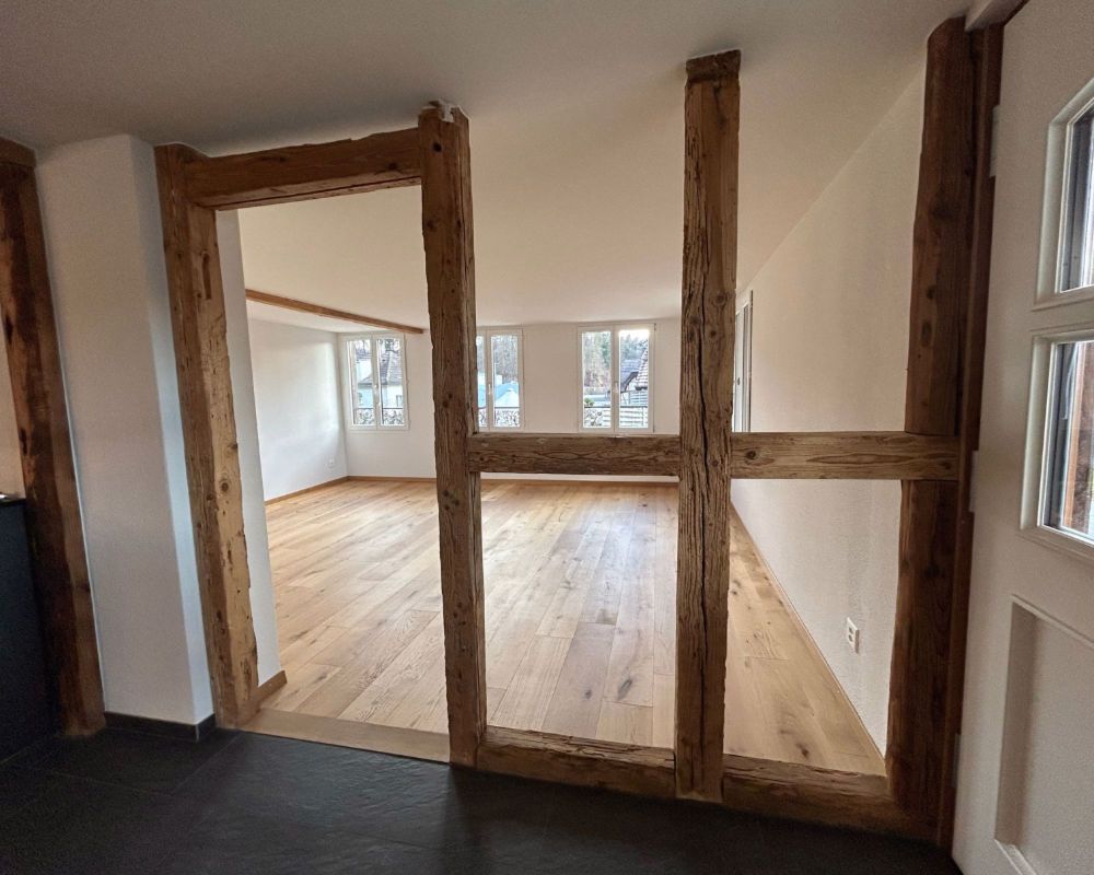 Charmante 3.5-Zimmer-Wohnung mit rustikalem Charme in Suberg - Bild 11