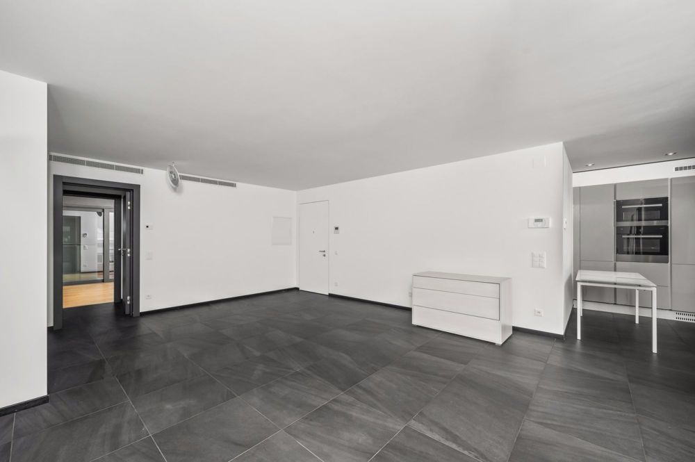 HELLE UND MODERNE WOHNUNG IM HERZEN DER STADT - Bild 5