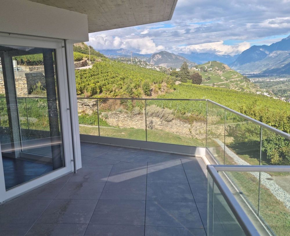 4.5 pièces de standing- vue splendide sur les châteaux - Bild 1