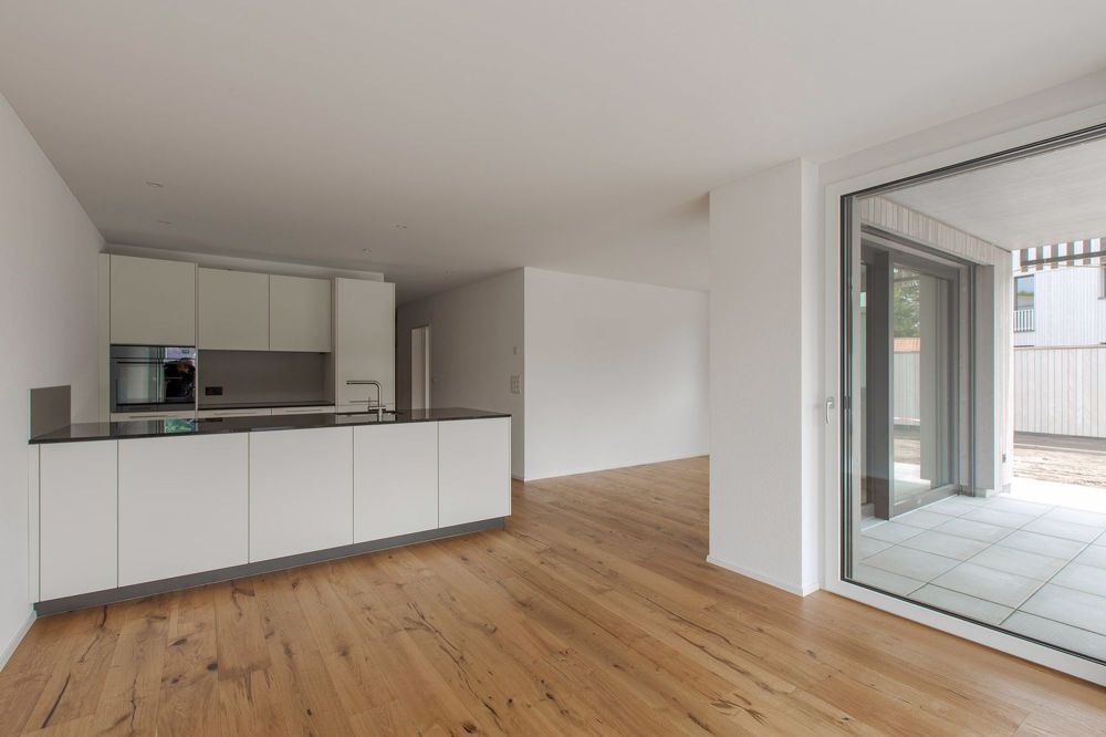 Moderne 2.5-Zimmer-Wohnung mit Terrasse - Bild 2